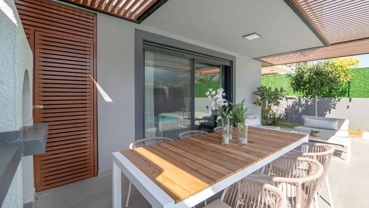 Oasis Retreat Lux And Elegance Villa Fethiye